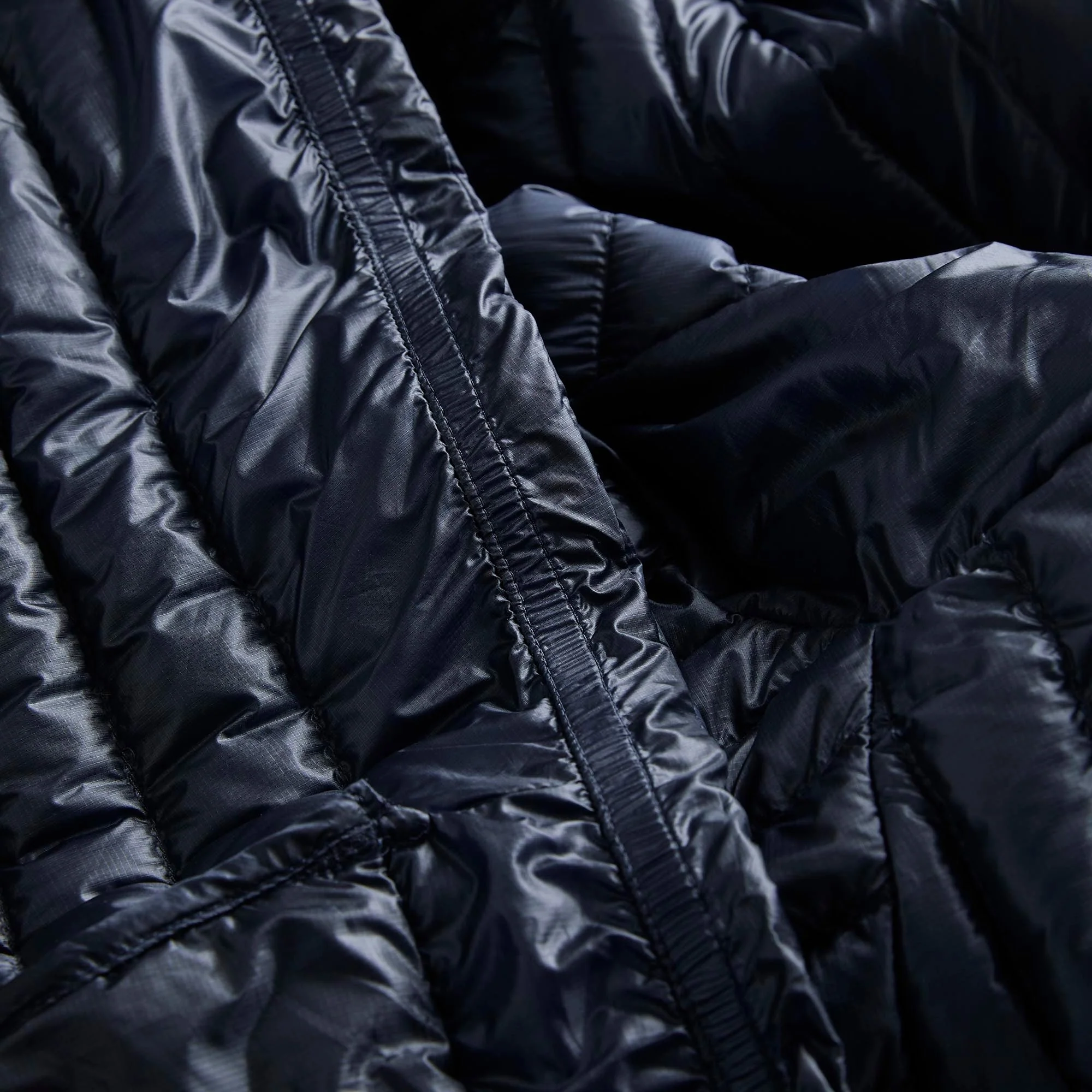 Montane Men's Alpine 850 Nano Hooded Down Jacket - Image 20